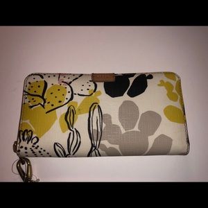 Fossil wallet